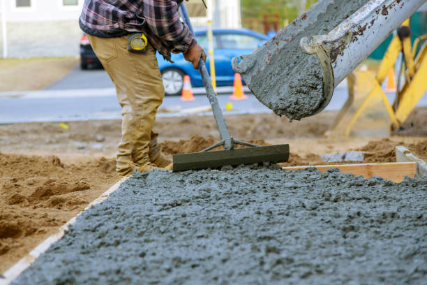 Best Concrete Installation Cost  in Hemet, CA